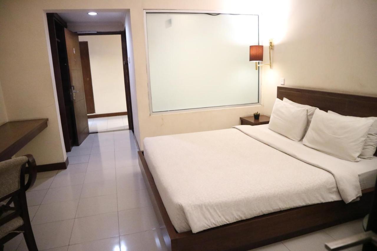 Excellent Seven Boutique Hotel Bandung Bagian luar foto