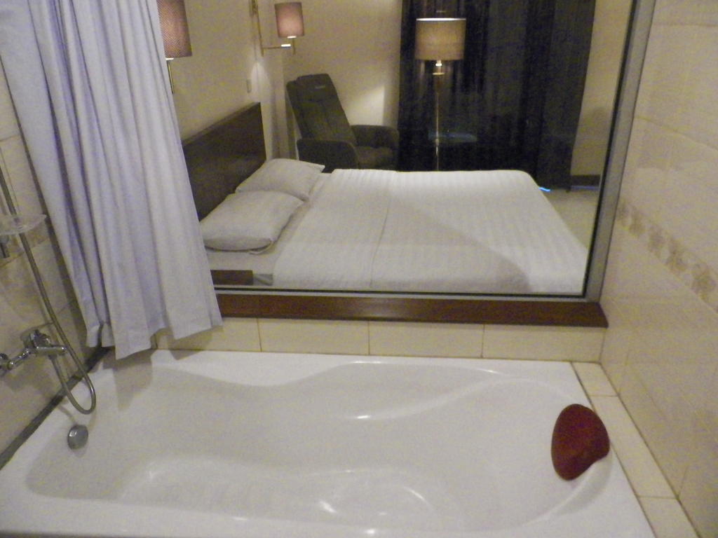 Excellent Seven Boutique Hotel Bandung Ruang foto