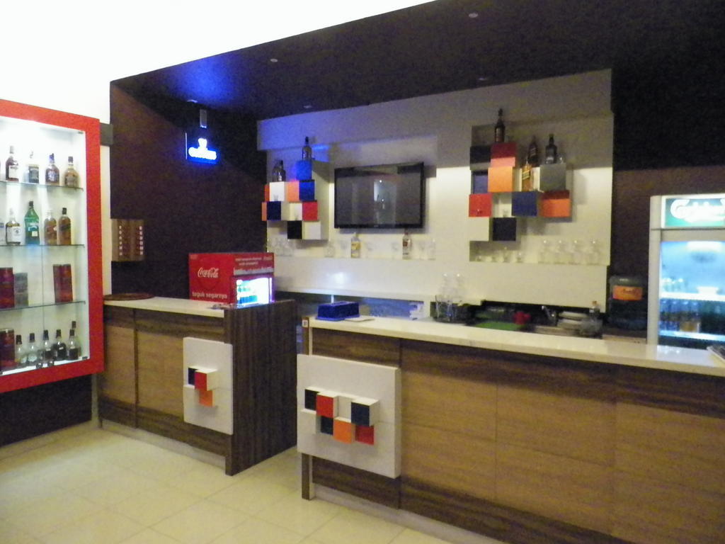 Excellent Seven Boutique Hotel Bandung Bagian luar foto